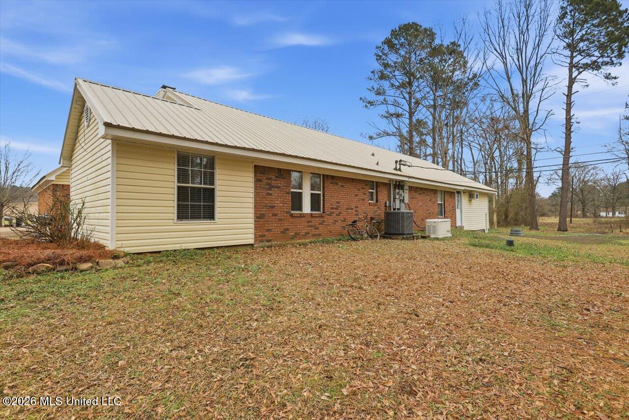 18 Mississippi Brandon, MS 39042 - Photo 39 of 48 35-176 Will Stutely Dr _ Home Tours MS