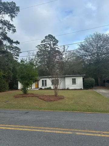 $2,500 | 2057 Dellwood Drive, Tallahassee, FL 32303