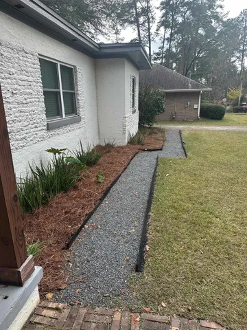 $2,500 | 2057 Dellwood Drive, Tallahassee, FL 32303