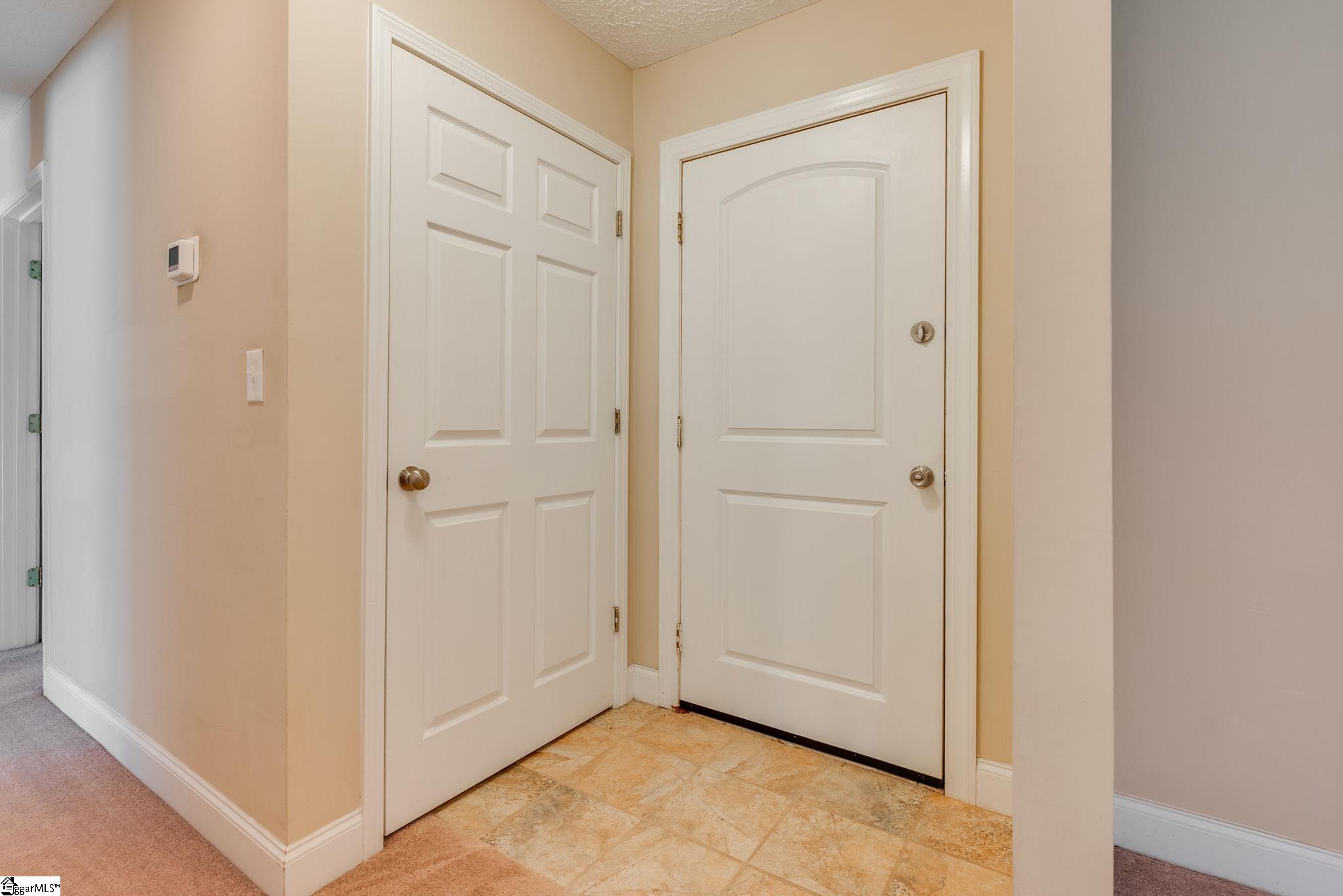 7 Clearfield Road Greenville, SC 29607 - Photo 4 of 34 Gallery Image 4