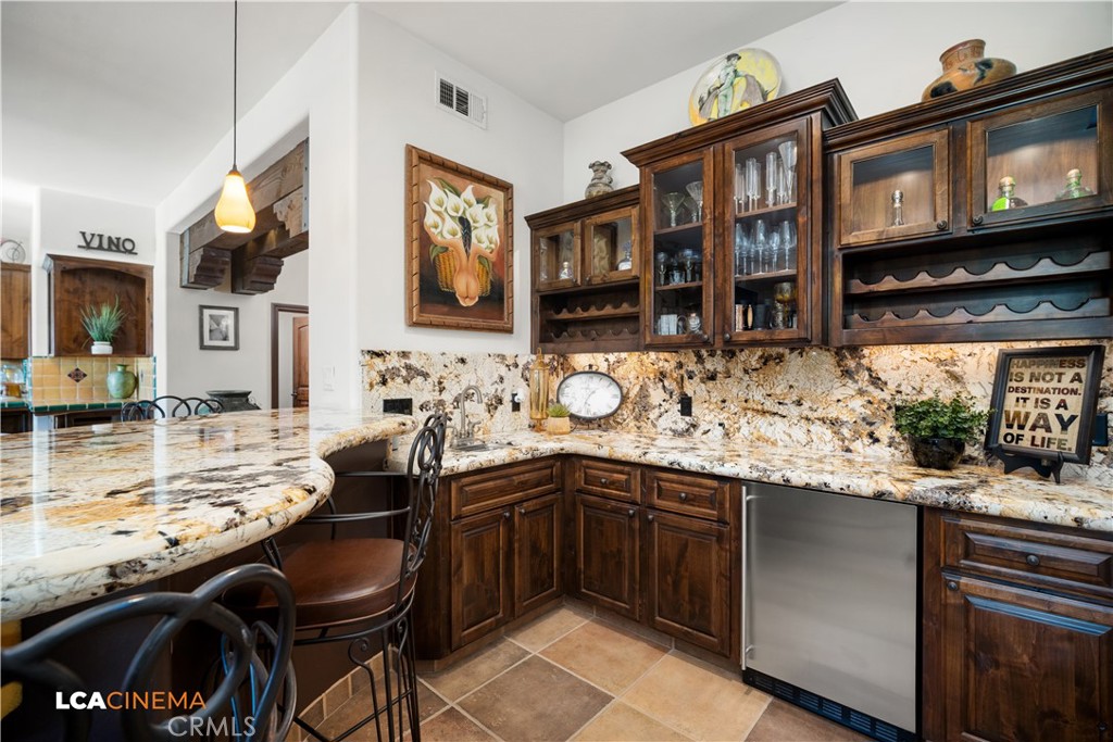 15001 Colonia De Las Rosas Bakersfield, CA 93306 - Photo 20 of 54