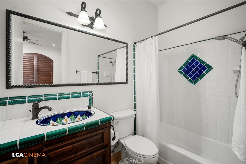 15001 Colonia De Las Rosas Bakersfield, CA 93306 - Photo 34 of 54