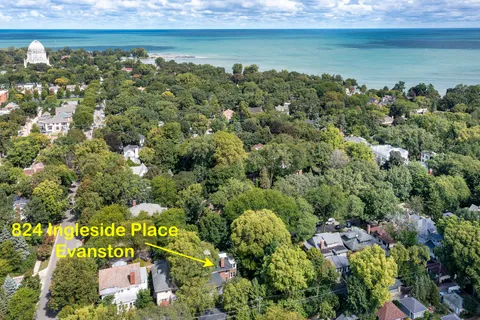 $1,695,000 | 824 Ingleside Place, Evanston, IL 60201
