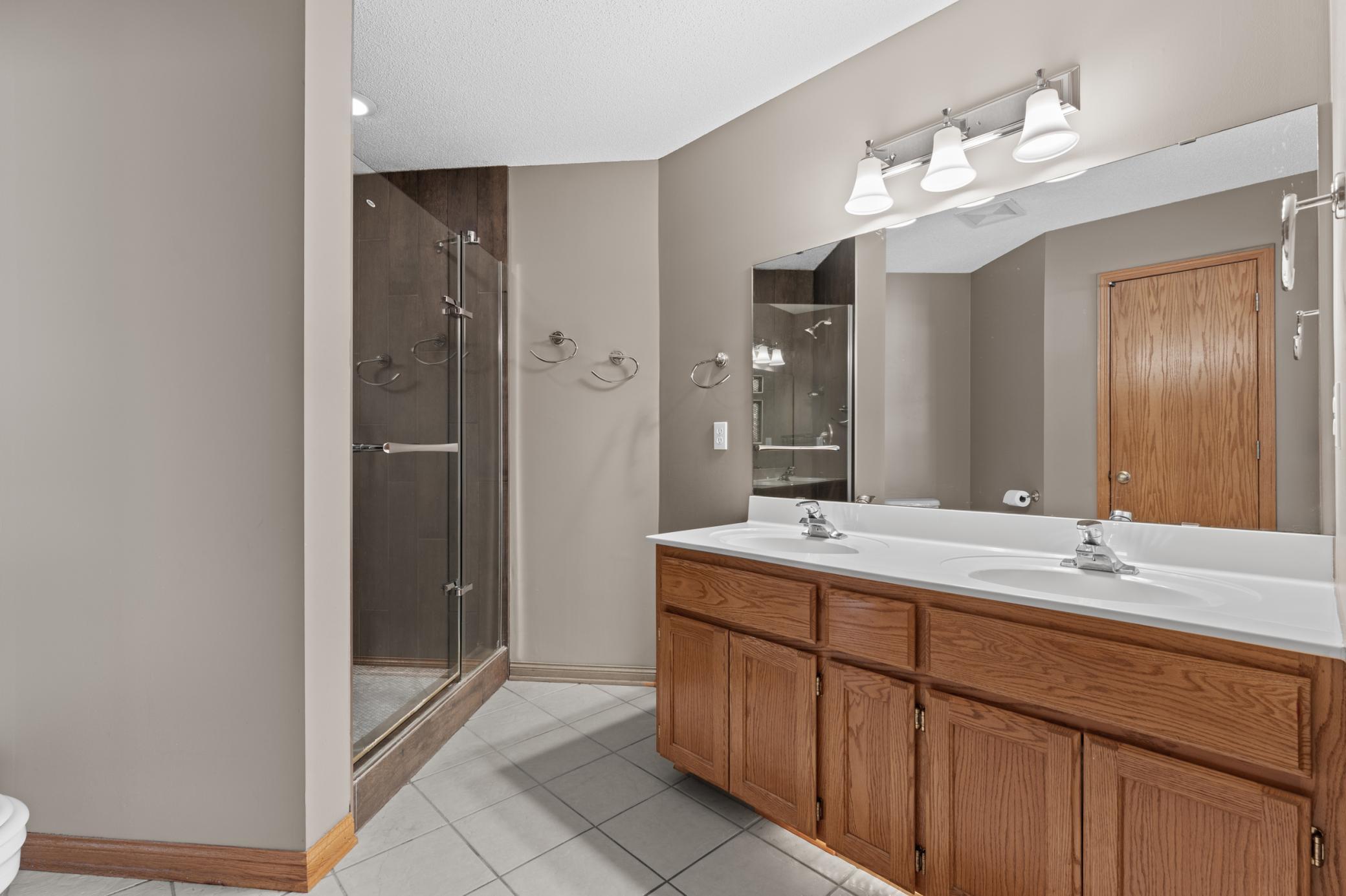 4451 Savannah Drive Northwest Rochester, MN 55901 - Photo 14 of 34