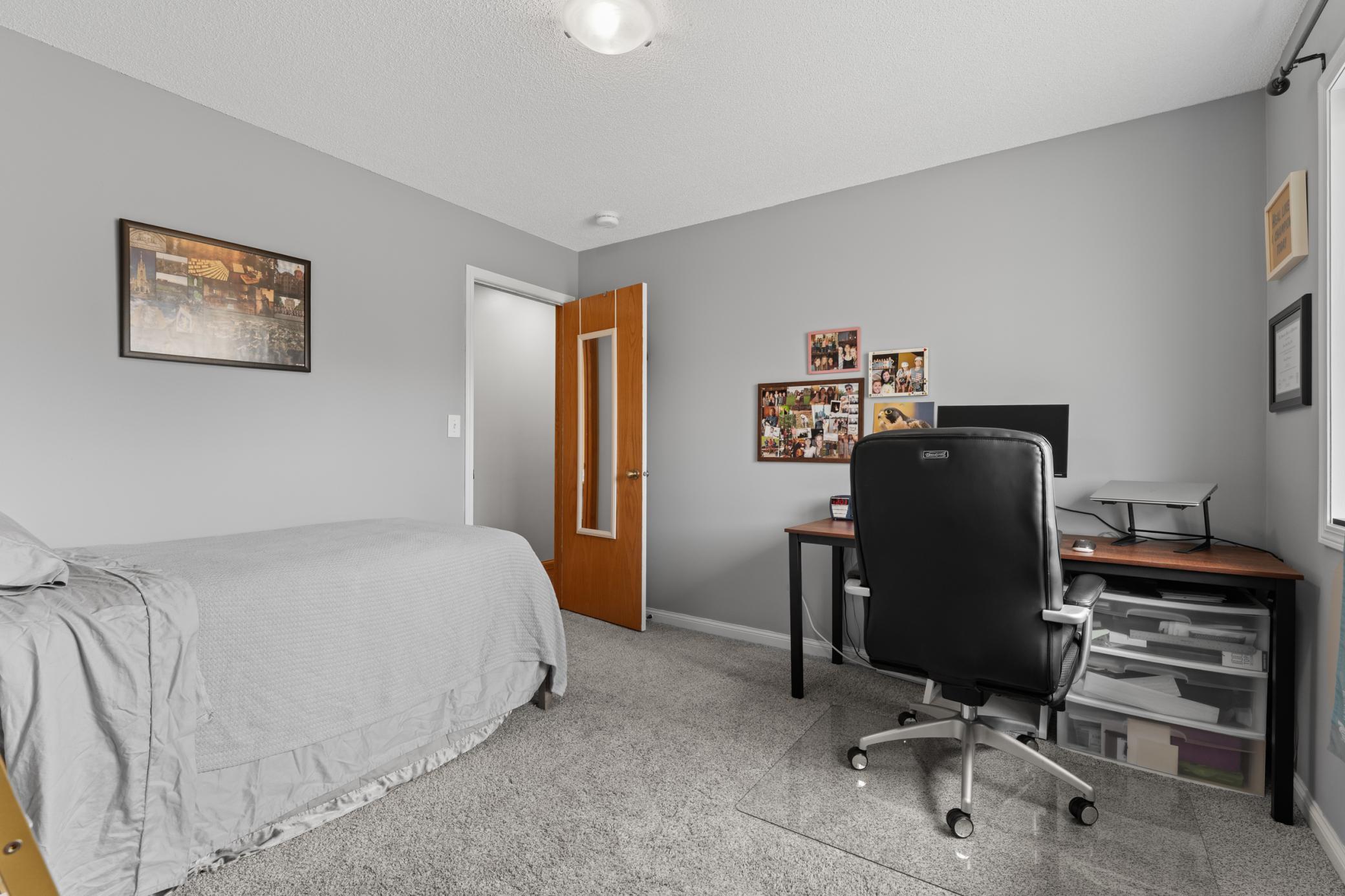 4451 Savannah Drive Northwest Rochester, MN 55901 - Photo 17 of 34