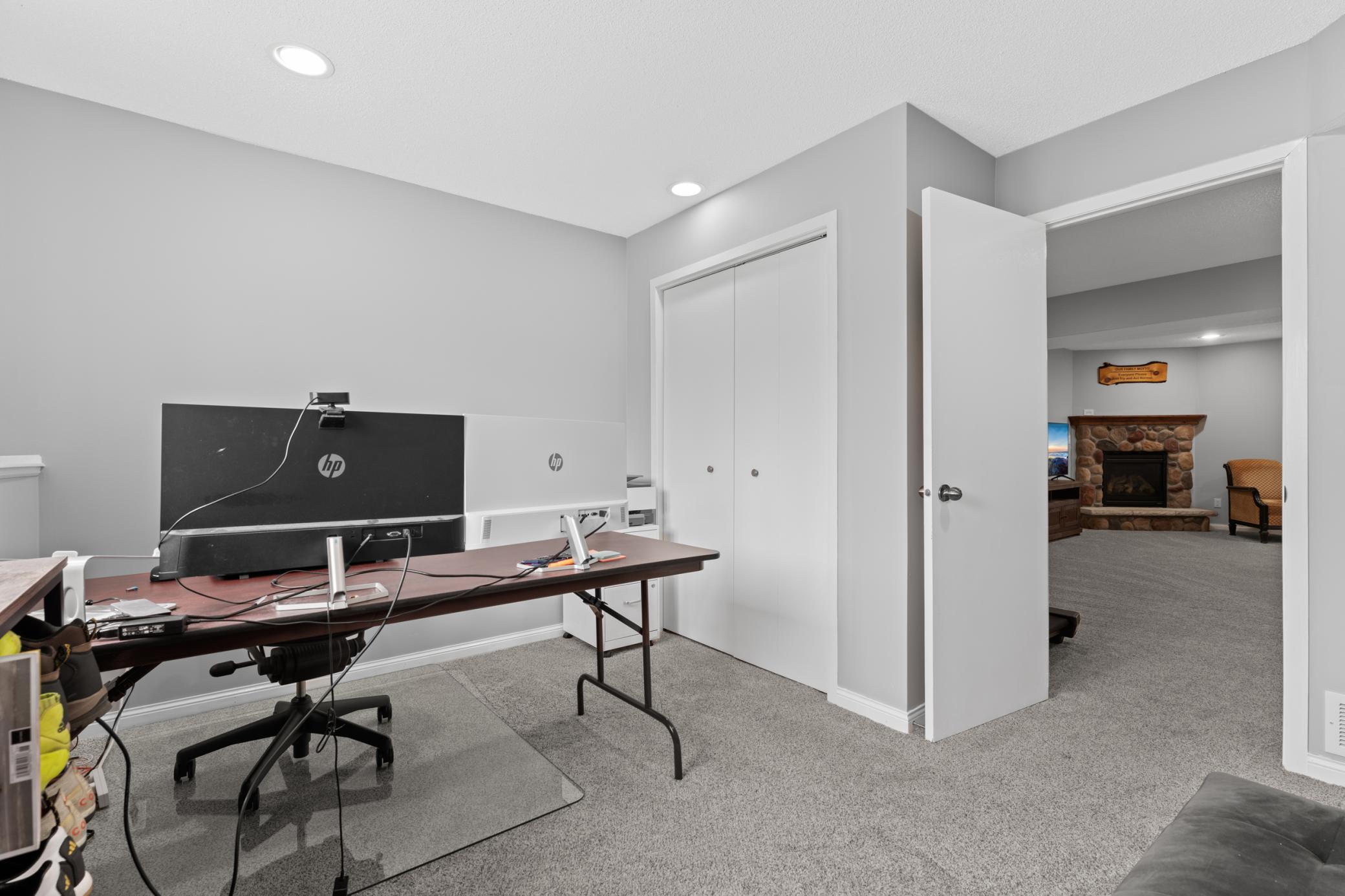 4451 Savannah Drive Northwest Rochester, MN 55901 - Photo 23 of 34