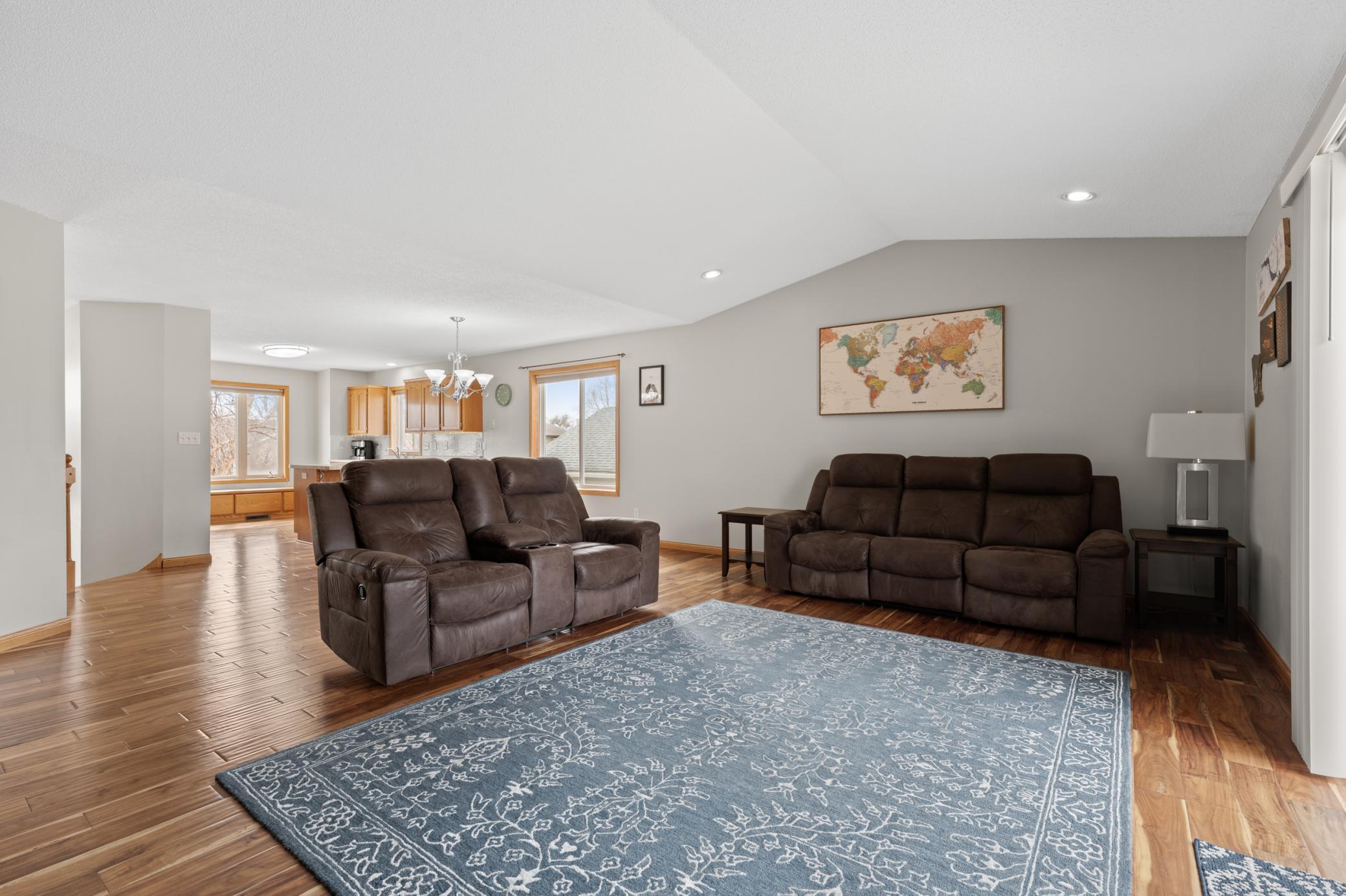 4451 Savannah Drive Northwest Rochester, MN 55901 - Photo 5 of 34