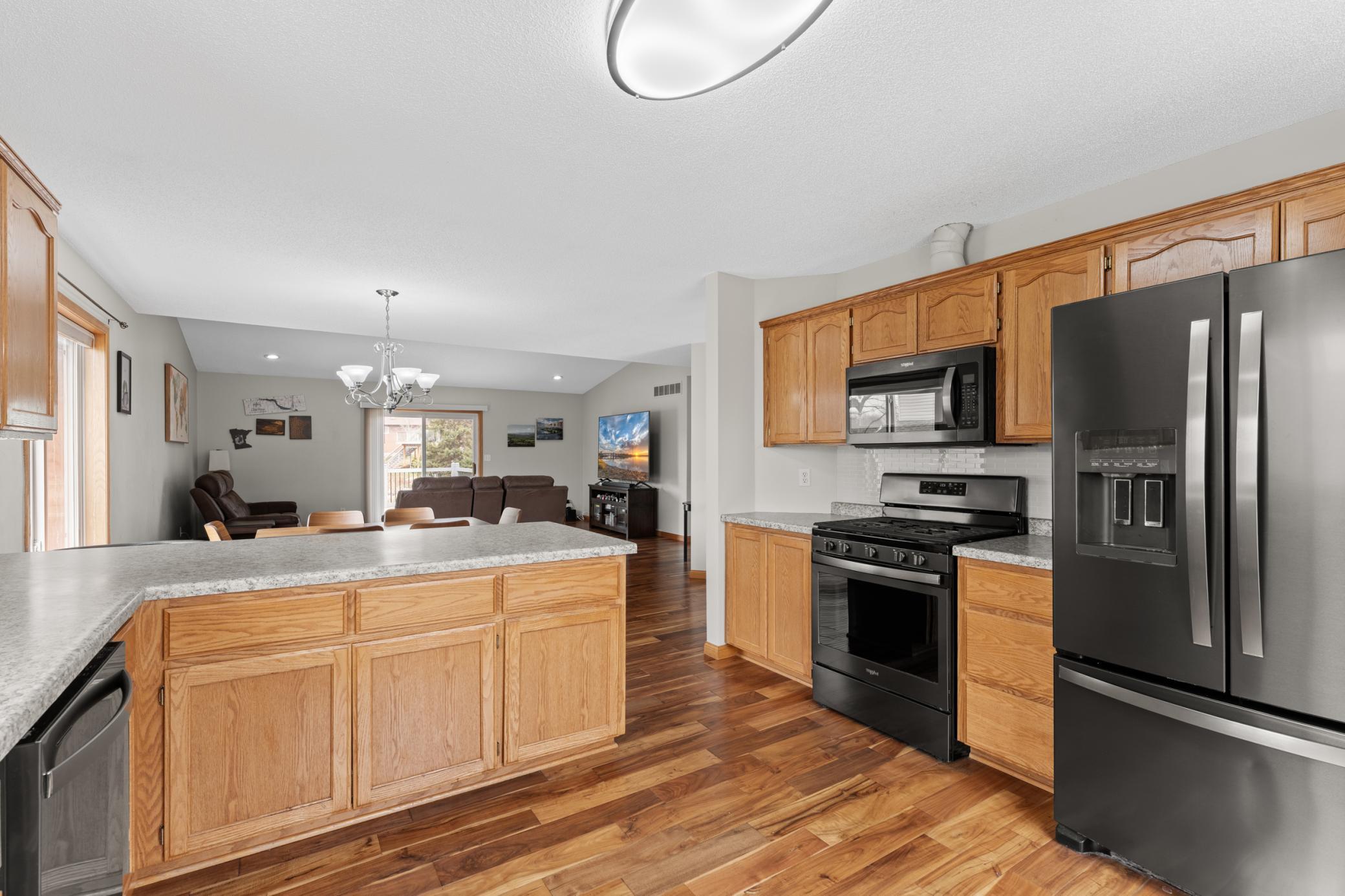 4451 Savannah Drive Northwest Rochester, MN 55901 - Photo 10 of 34