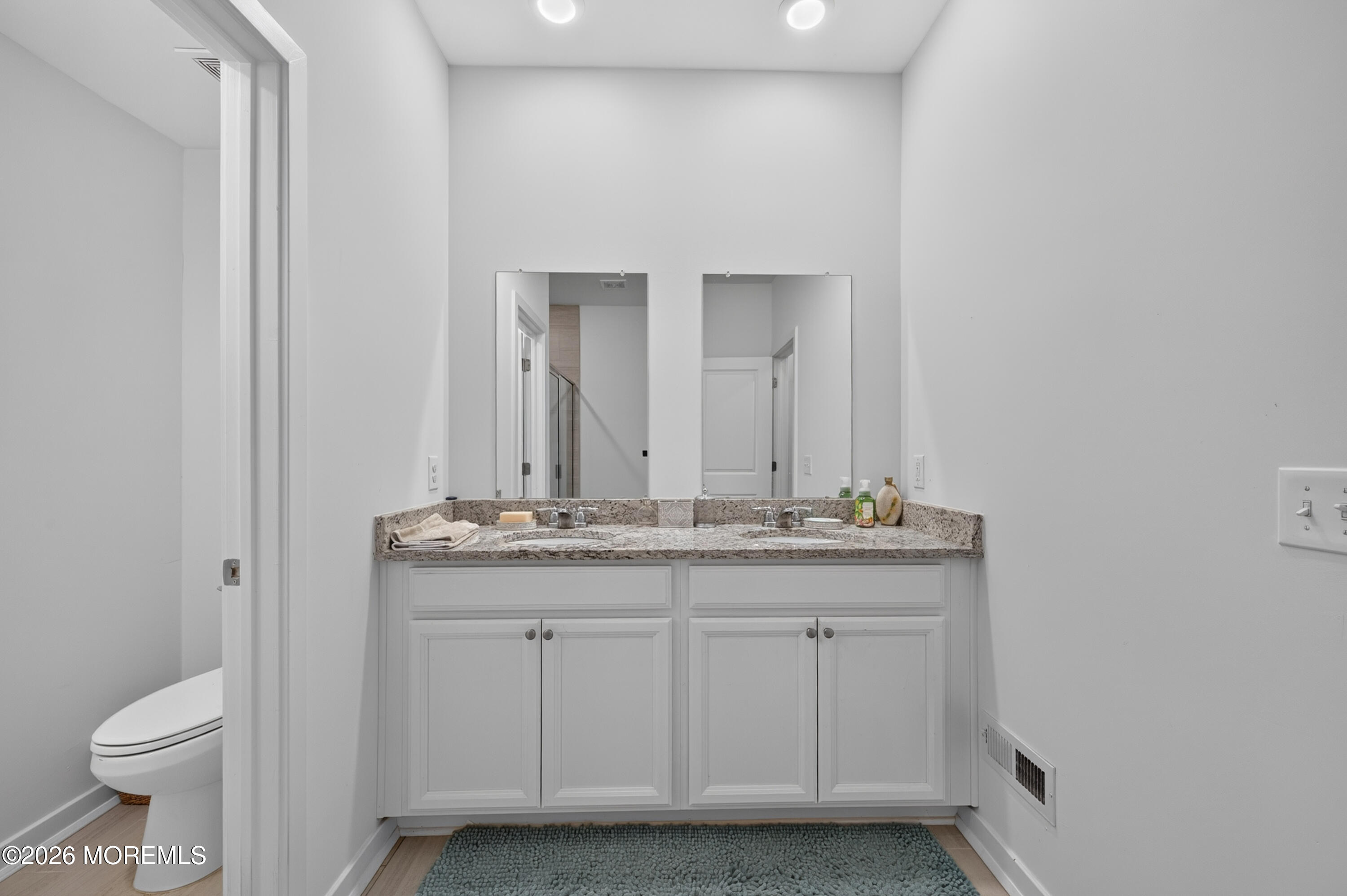 18 Gulfstream Road New Egypt, NJ 08533 - Photo 13 of 26 18 Gulfstream-17