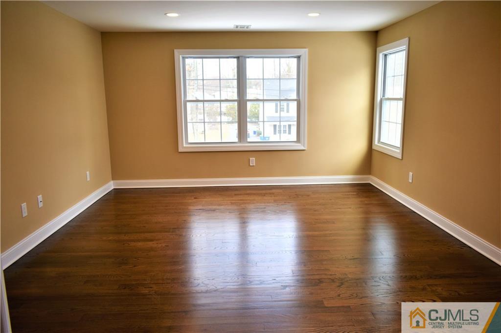 456 Calvert Road North Brunswick, NJ 08902 - Photo 14 of 25 Gallery Image 14