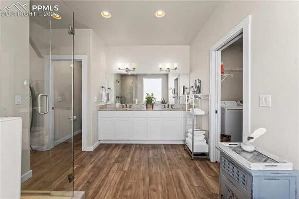 $975,000 | 454 Eclipse Drive, Colorado Springs, CO 80905
