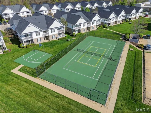 $169,900 | 159 Brandy Mill Circle, Unit B, High Ridge, MO 63049