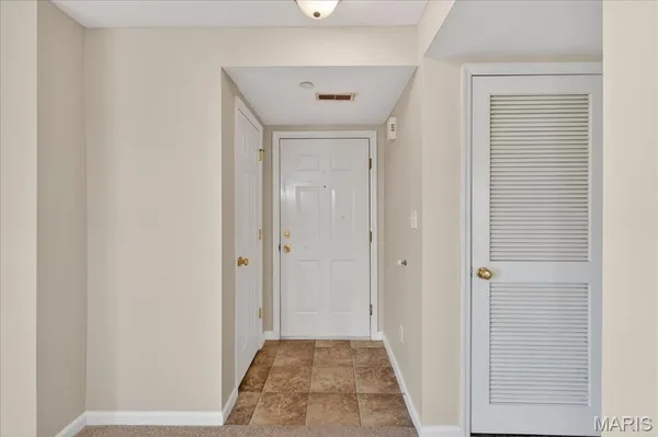 $169,900 | 159 Brandy Mill Circle, Unit B, High Ridge, MO 63049