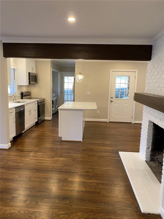 6838 Brandon Mill Road Northwest Sandy Springs, GA 30328 - Photo 4 of 30