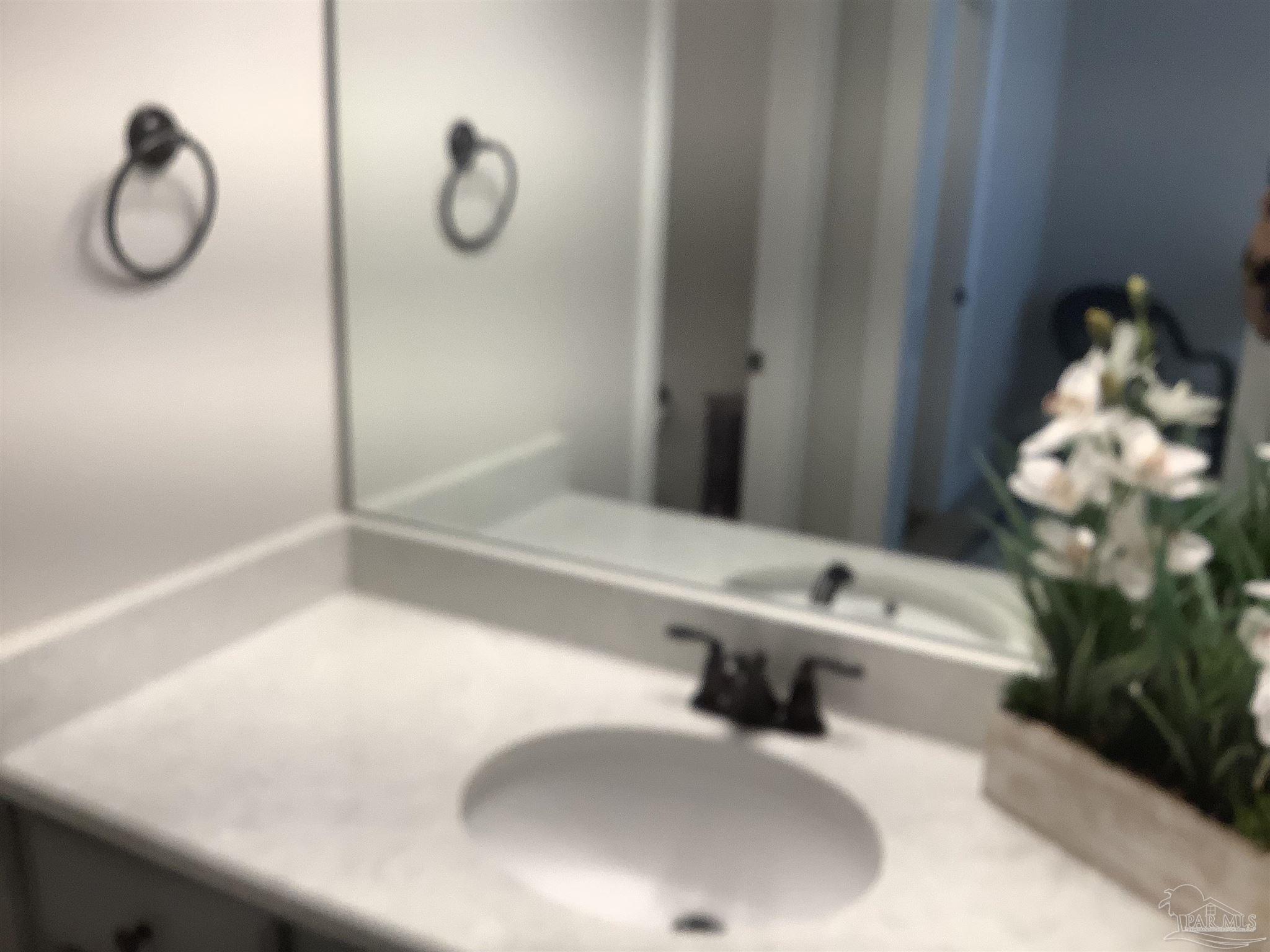 1584 Sawyers Rdg Cove Cantonment, FL 32533 - Photo 18 of 39