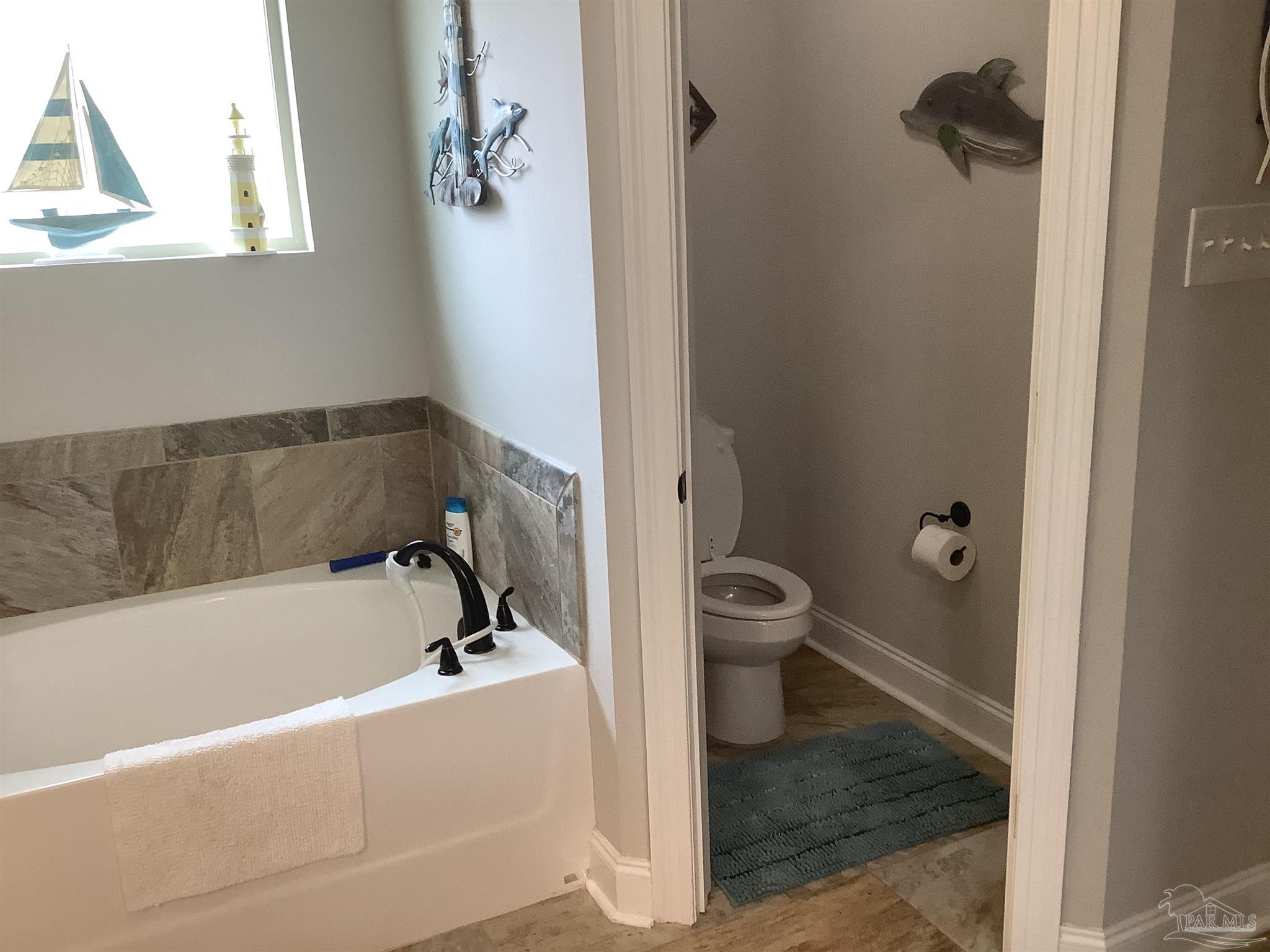 1584 Sawyers Rdg Cove Cantonment, FL 32533 - Photo 24 of 39