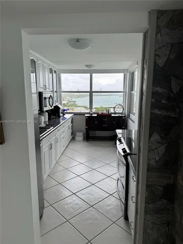 $3,200 | 11930 North Bayshore Drive, Unit 1403, North Miami, FL 33181