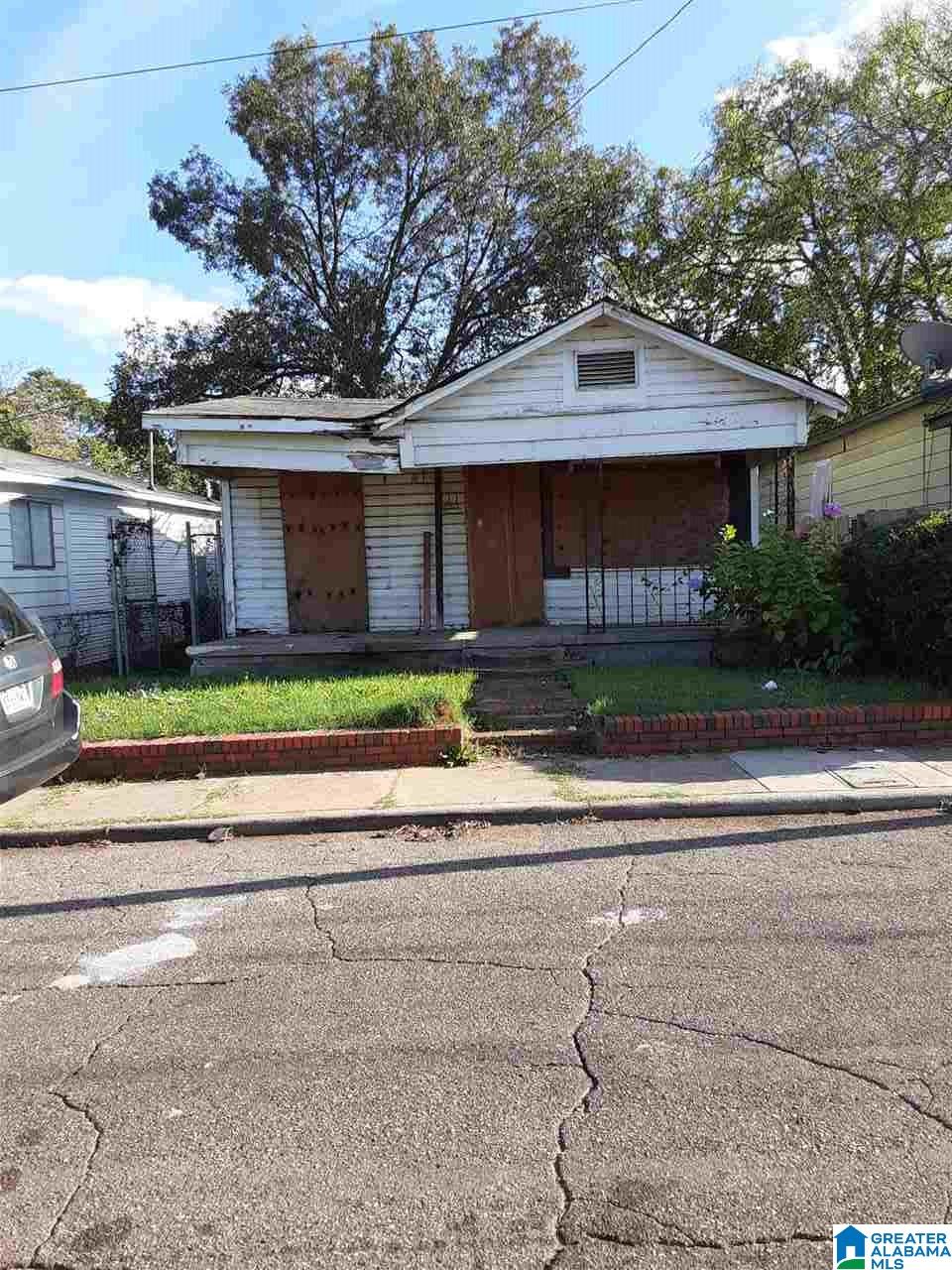 111 2nd Avenue Southwest Birmingham, AL 35211 - Photo 1 of 21