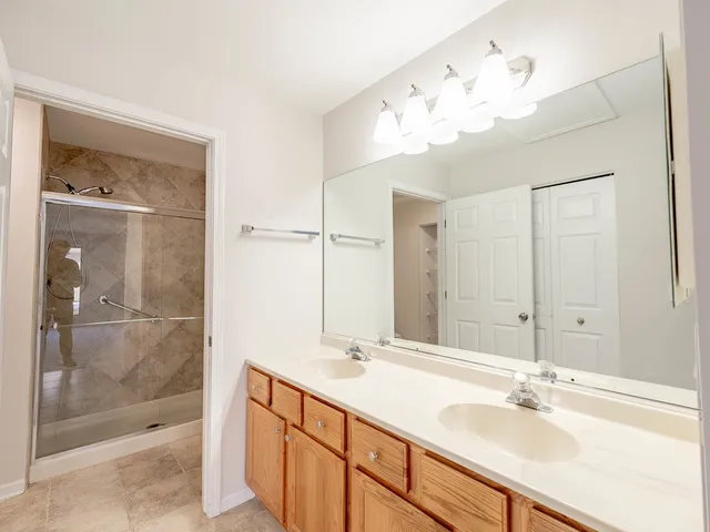 $319,900 | 37 Corinth Drive, Unit 37, Tinley Park, IL 60477