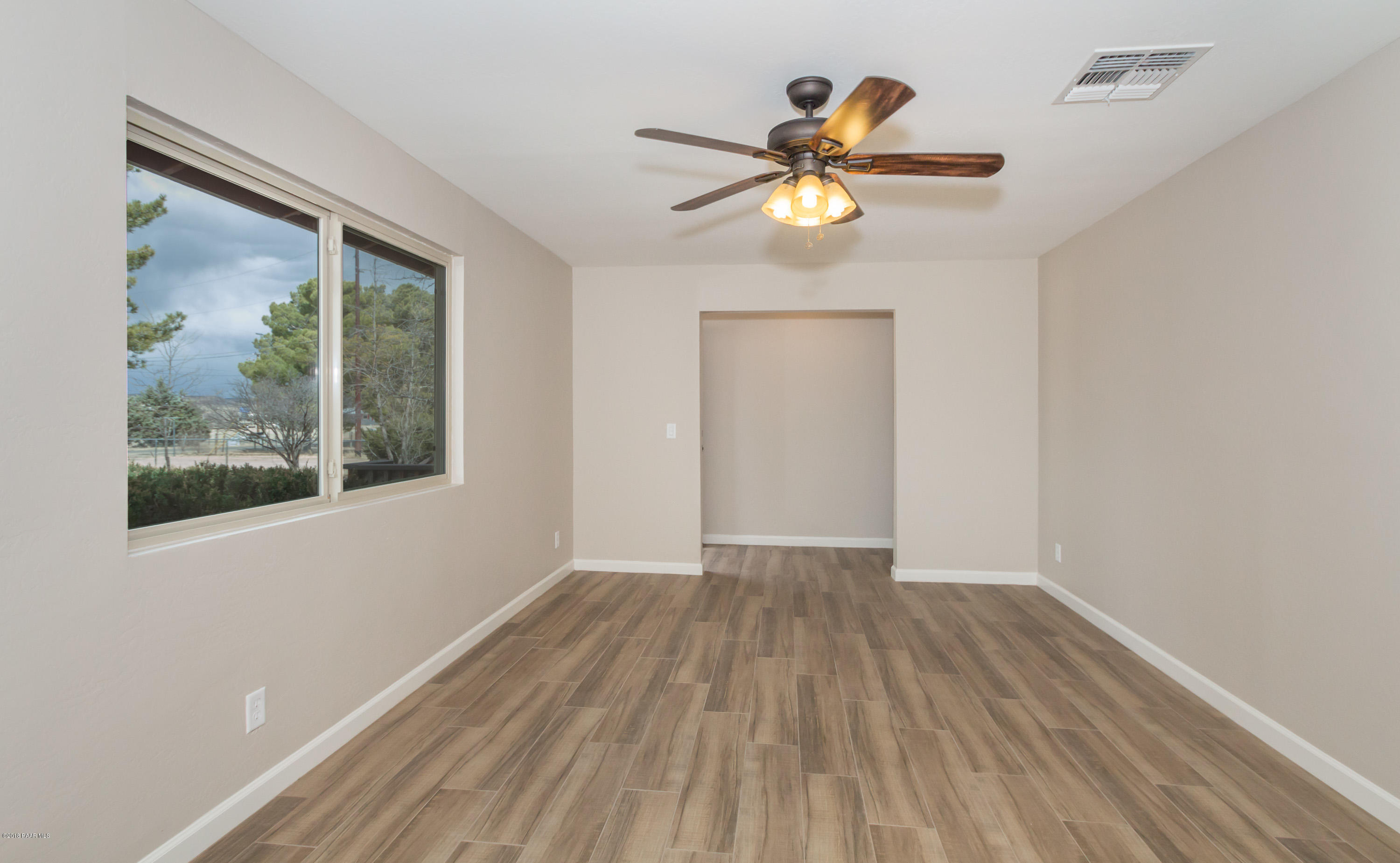 1485 East Red Cinder Road Chino Valley, AZ 86323 - Photo 2 of 14 002_Living Room