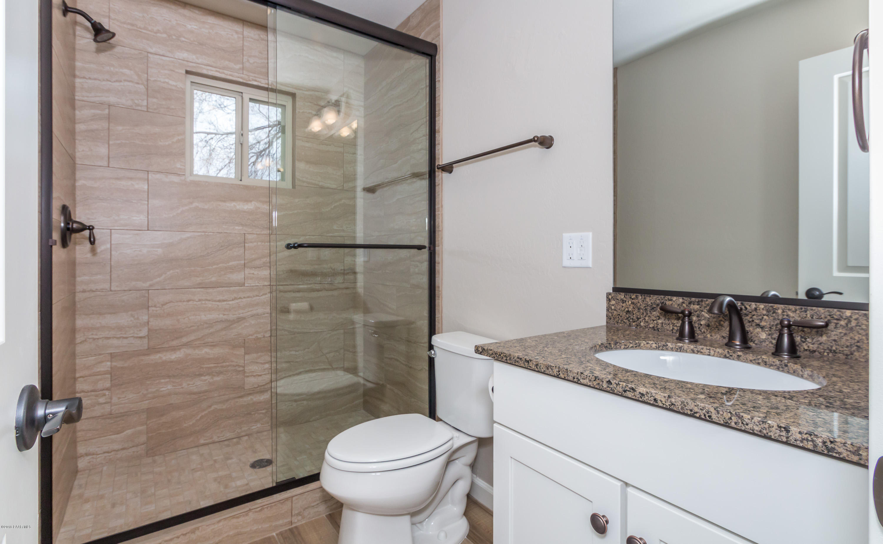 1485 East Red Cinder Road Chino Valley, AZ 86323 - Photo 8 of 14 009_Master Bathroom (1)