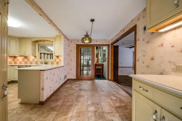 $435,000 | 78 Kennedy Drive, Meriden, CT 06450