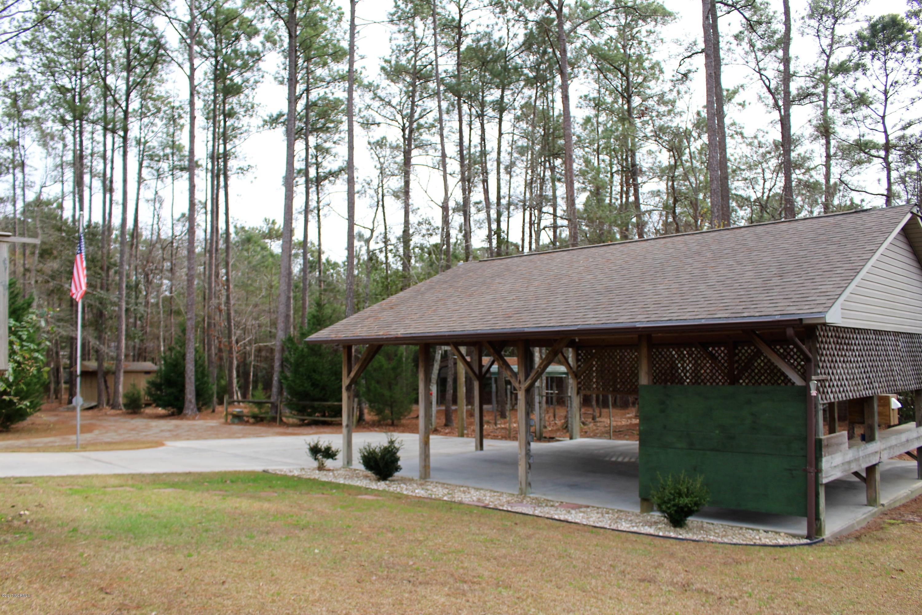 451 Becton Road Havelock, NC 28532 - Photo 29 of 87 Carport with power and water