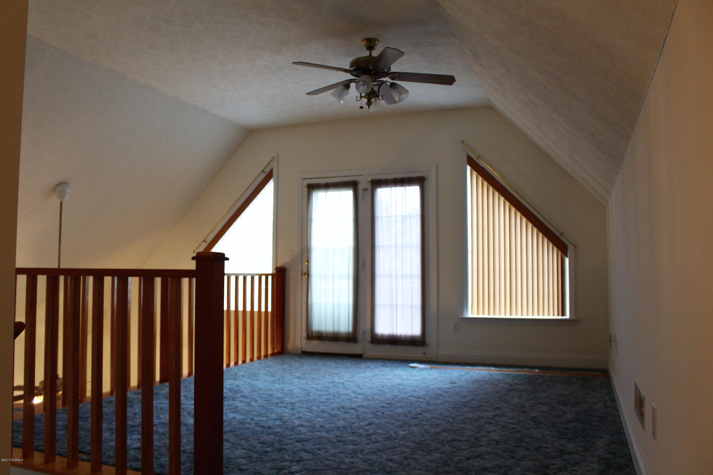 451 Becton Road Havelock, NC 28532 - Photo 72 of 87 Open loft with access to Juliet Balcony