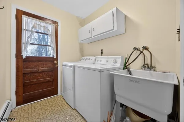 $799,999 | 43 Old Mill Drive, Denville, NJ 07834