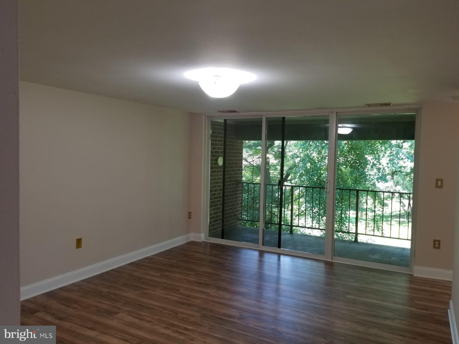 1406 Northgate Square, Unit 21B Reston, VA 20190 - Photo 15 of 45 Gallery Image 15
