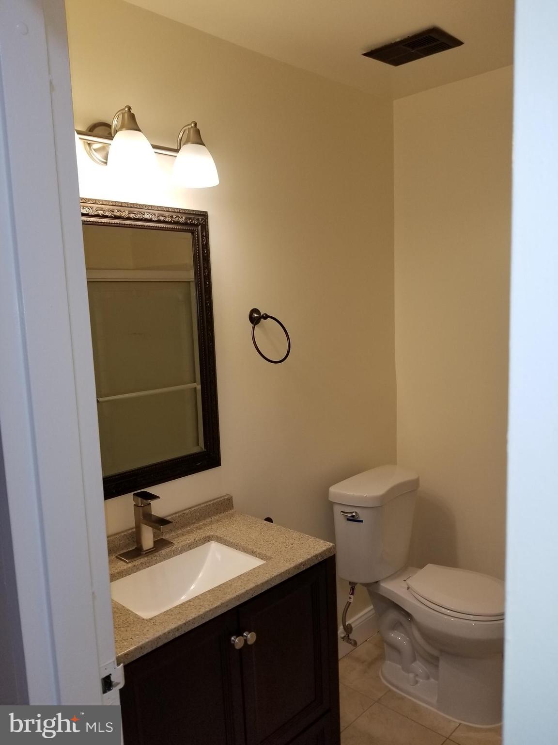 1406 Northgate Square, Unit 21B Reston, VA 20190 - Photo 22 of 45 Gallery Image 22