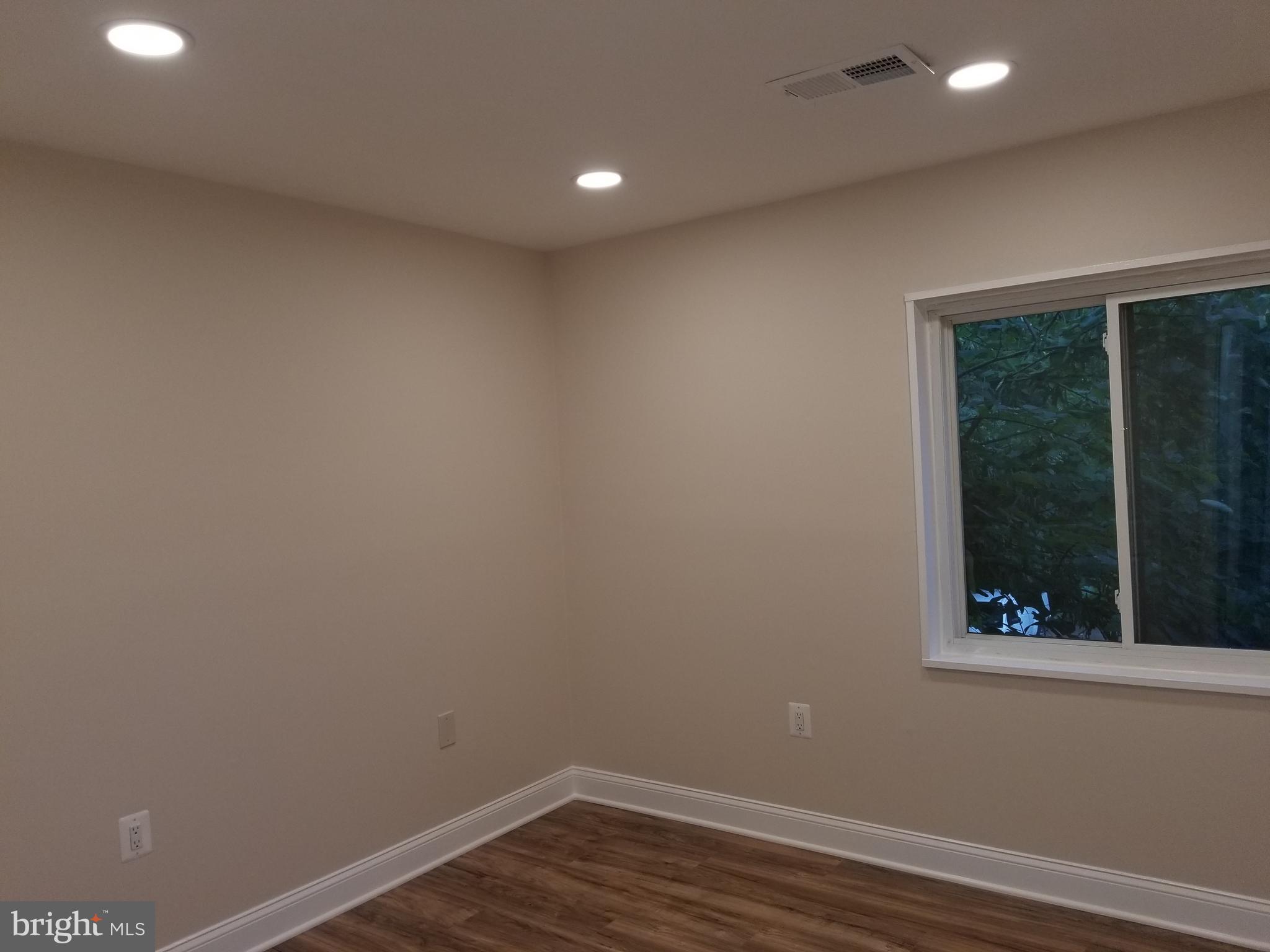 1406 Northgate Square, Unit 21B Reston, VA 20190 - Photo 26 of 45 Gallery Image 26