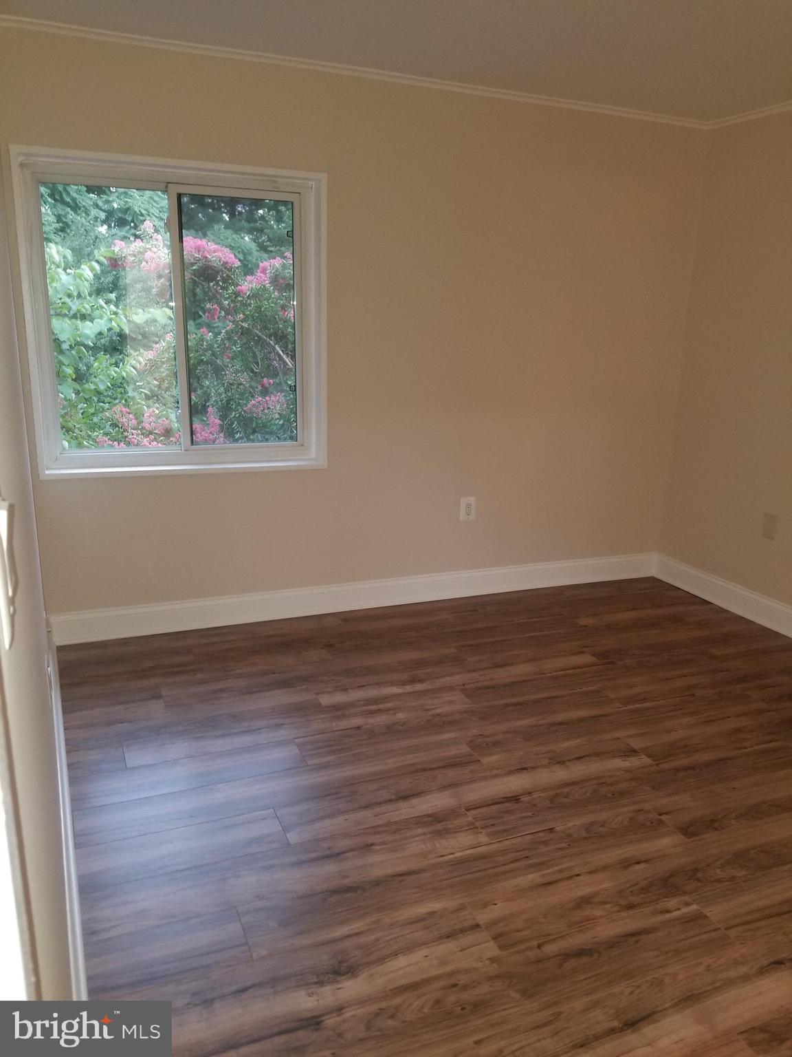 1406 Northgate Square, Unit 21B Reston, VA 20190 - Photo 30 of 45 Gallery Image 30