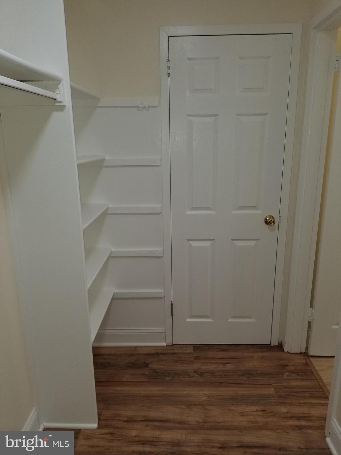 1406 Northgate Square, Unit 21B Reston, VA 20190 - Photo 41 of 45 Gallery Image 41