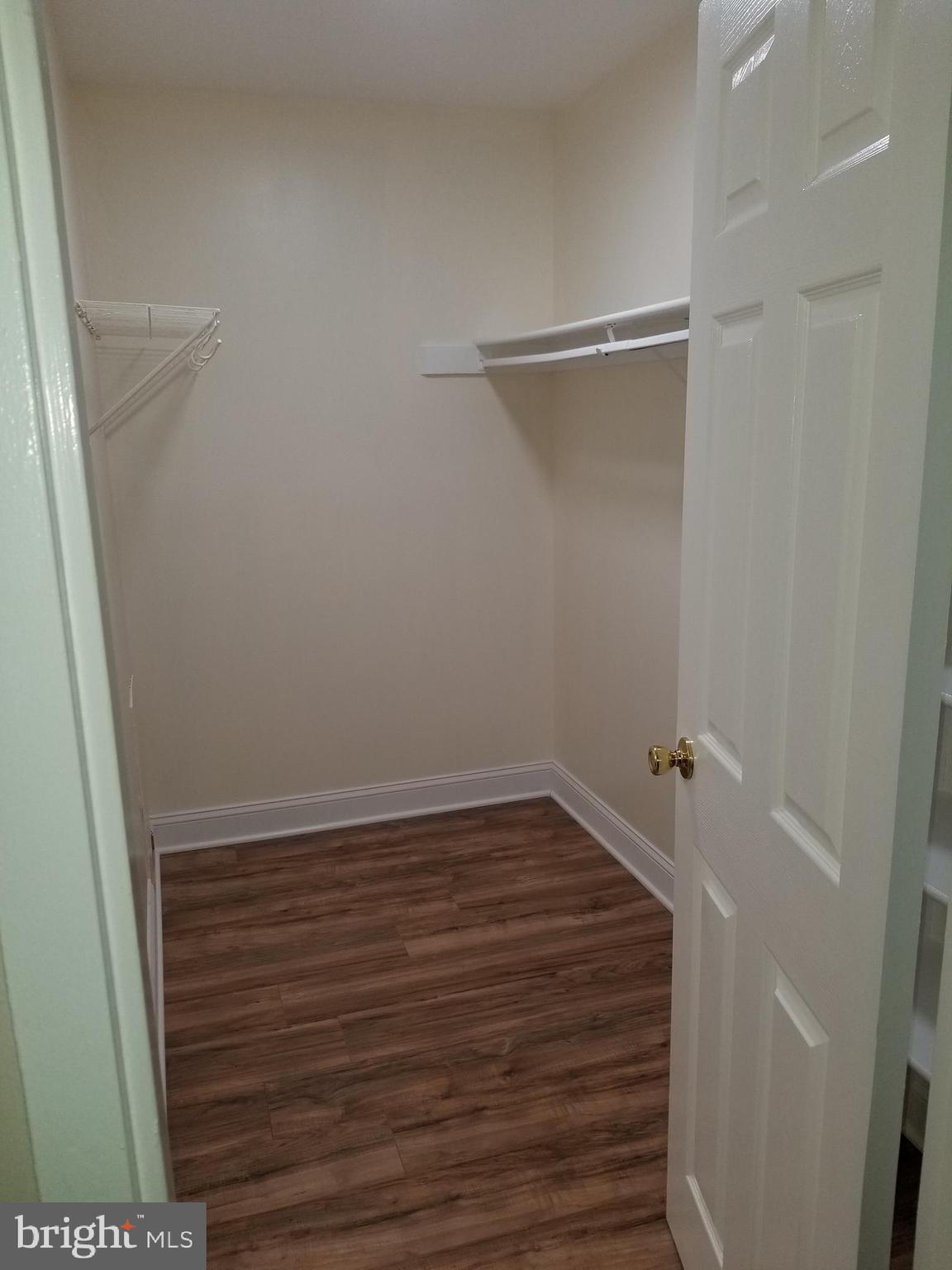 1406 Northgate Square, Unit 21B Reston, VA 20190 - Photo 43 of 45 Gallery Image 43