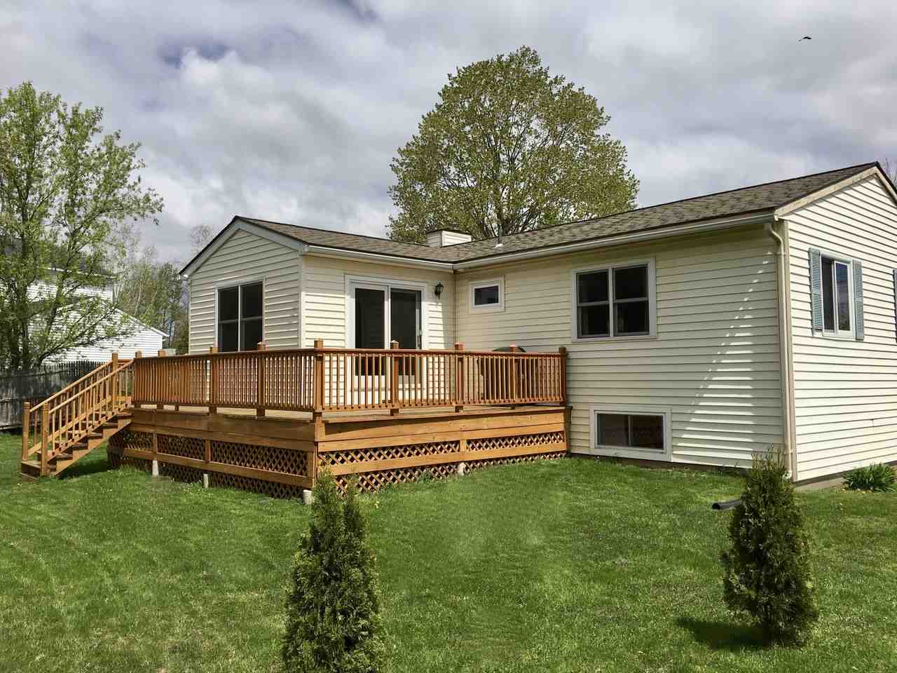 51 Chelsea Road Essex, VT 05452 - Photo 4 of 15 Gallery Image 4