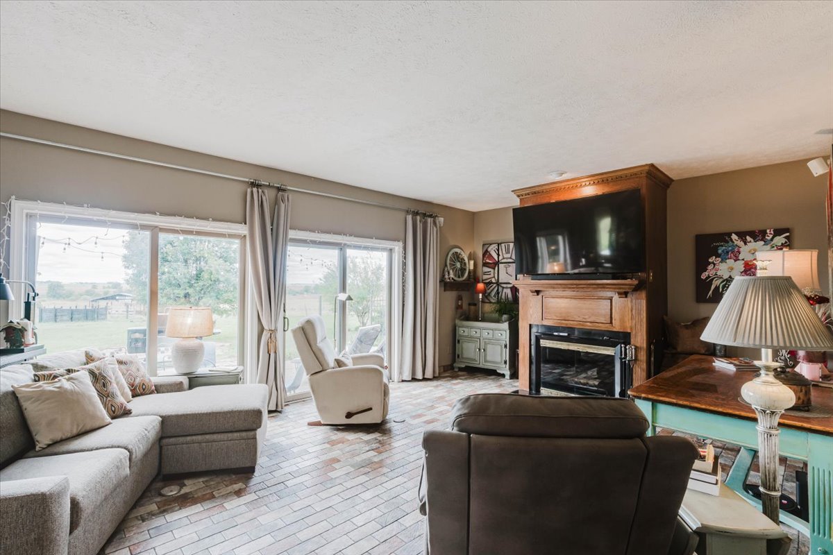 7490 East 700 North Road McLean, IL 61754 - Photo 20 of 92 Gallery Image 20