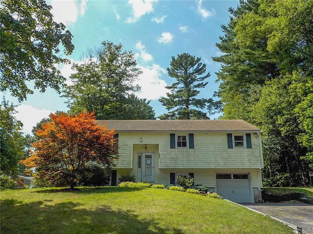 205 Michael Road Raynham, MA 02767 - Photo 1 of 17 Gallery Image 1