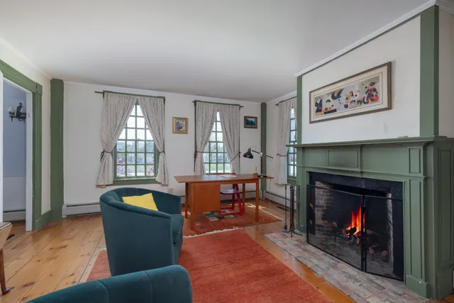 $698,000 | 1003 School Street, Dunbarton, NH 03046