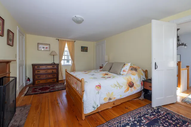 $698,000 | 1003 School Street, Dunbarton, NH 03046