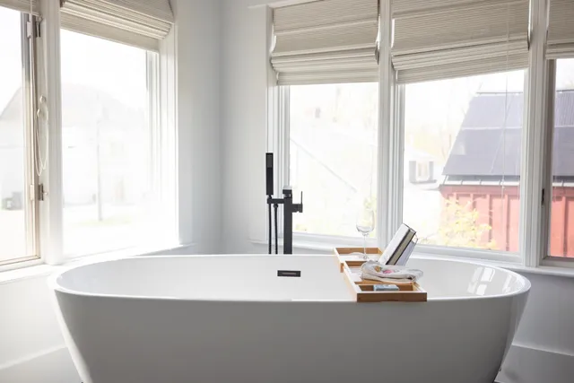 $698,000 | 1003 School Street, Dunbarton, NH 03046