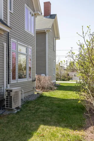 $698,000 | 1003 School Street, Dunbarton, NH 03046