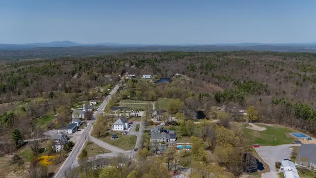 $698,000 | 1003 School Street, Dunbarton, NH 03046