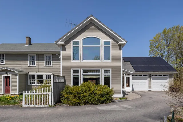 $698,000 | 1003 School Street, Dunbarton, NH 03046