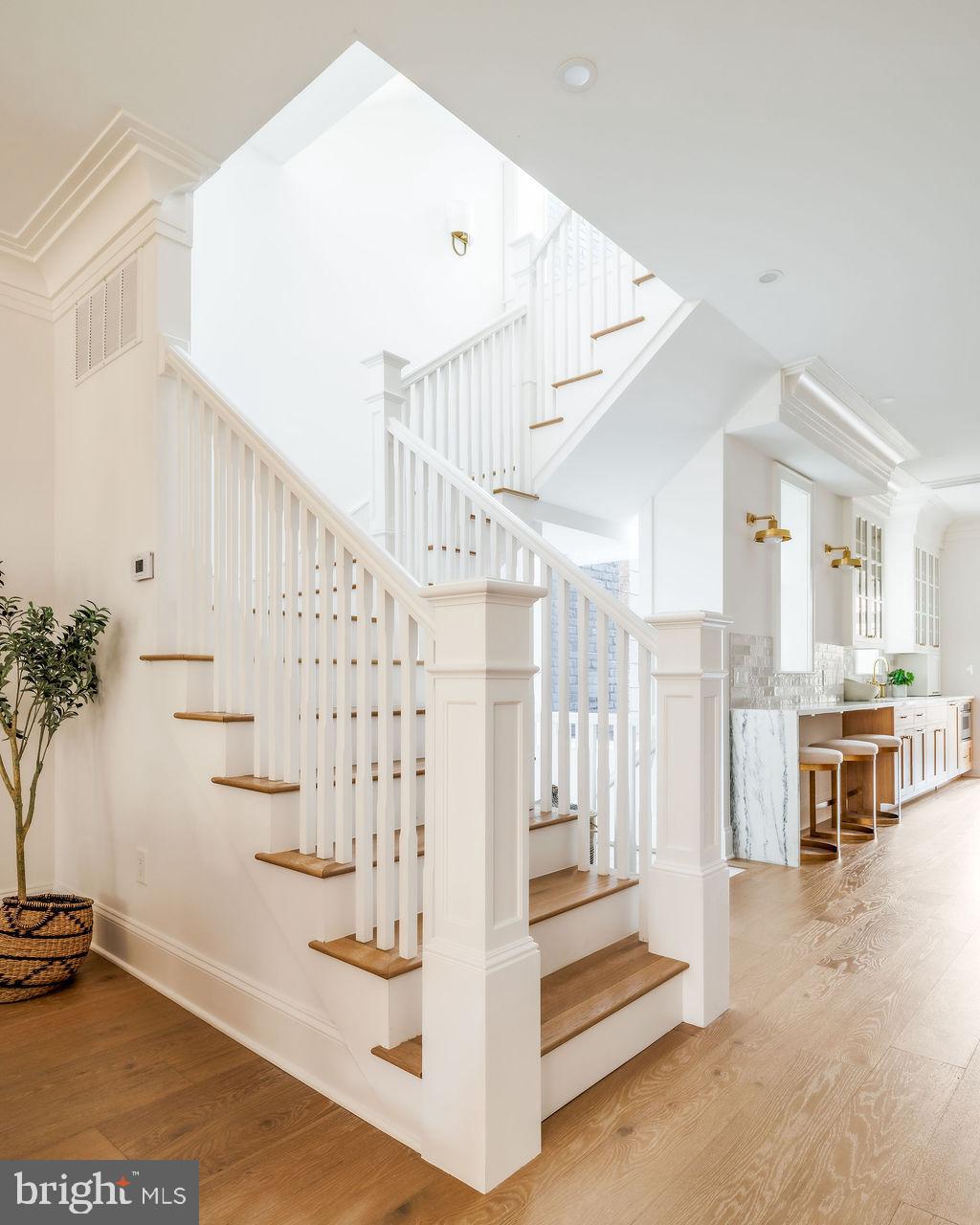 2460 Ontario Road Northwest Washington, DC 20009 - Photo 14 of 85 a view of entryway and hall