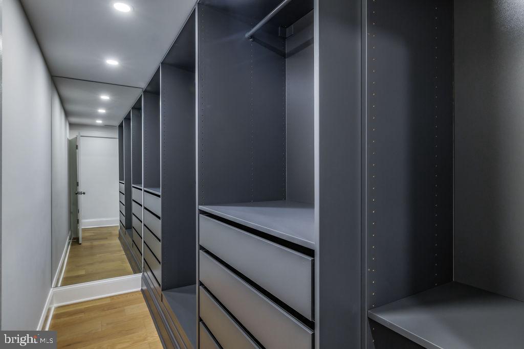 2460 Ontario Road Northwest Washington, DC 20009 - Photo 48 of 85