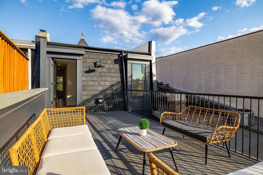 2460 Ontario Road Northwest Washington, DC 20009 - Photo 61 of 85