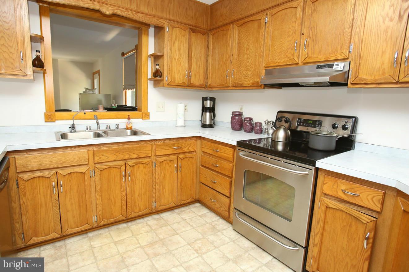 522 Talbot Road Stevensville, MD 21666 - Photo 11 of 22 Kitchen