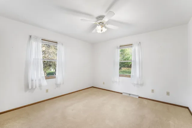 $450,000 | 7526 North Northpoint Court, Kewaskum, WI 53040