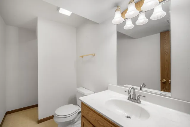 $450,000 | 7526 North Northpoint Court, Kewaskum, WI 53040